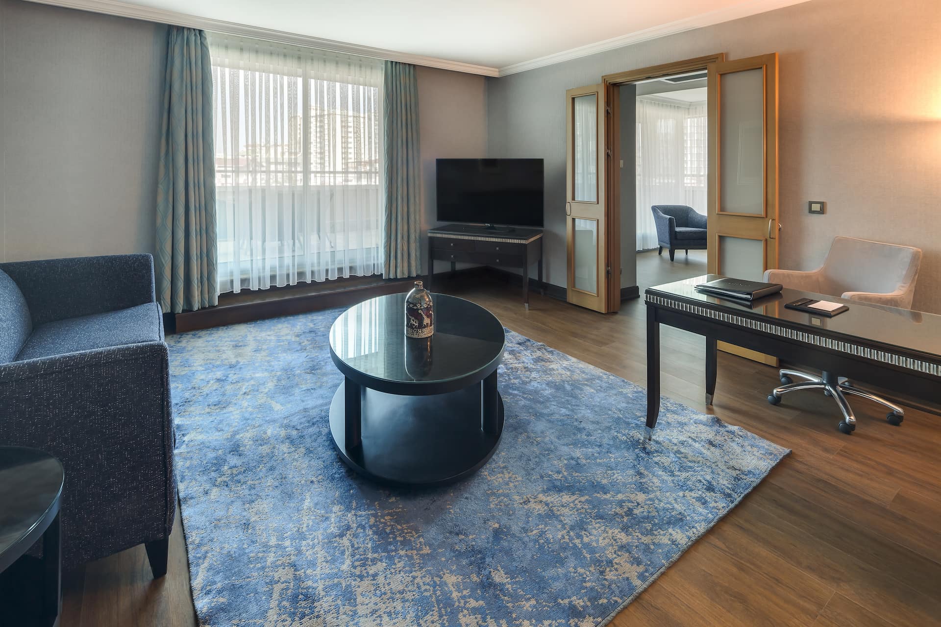 Divan Ankara Otel Business Suite