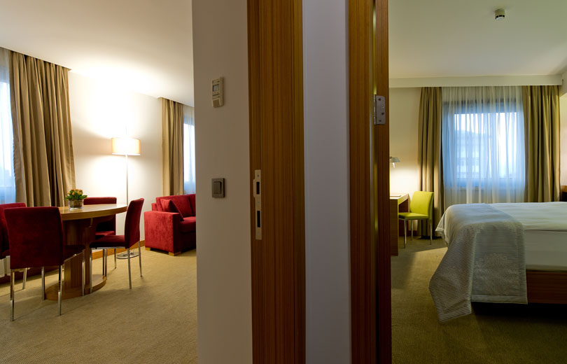 Divan İstanbul City Junior Suite