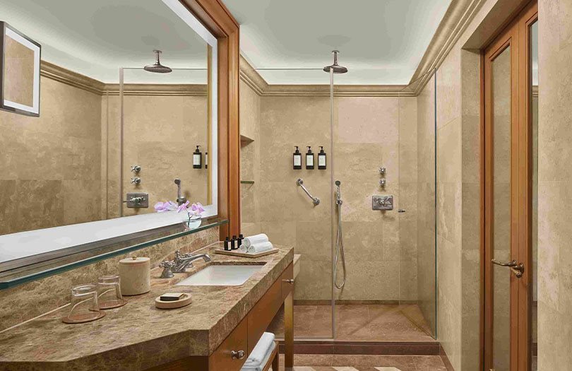 Divan İstanbul Otel Konaklama