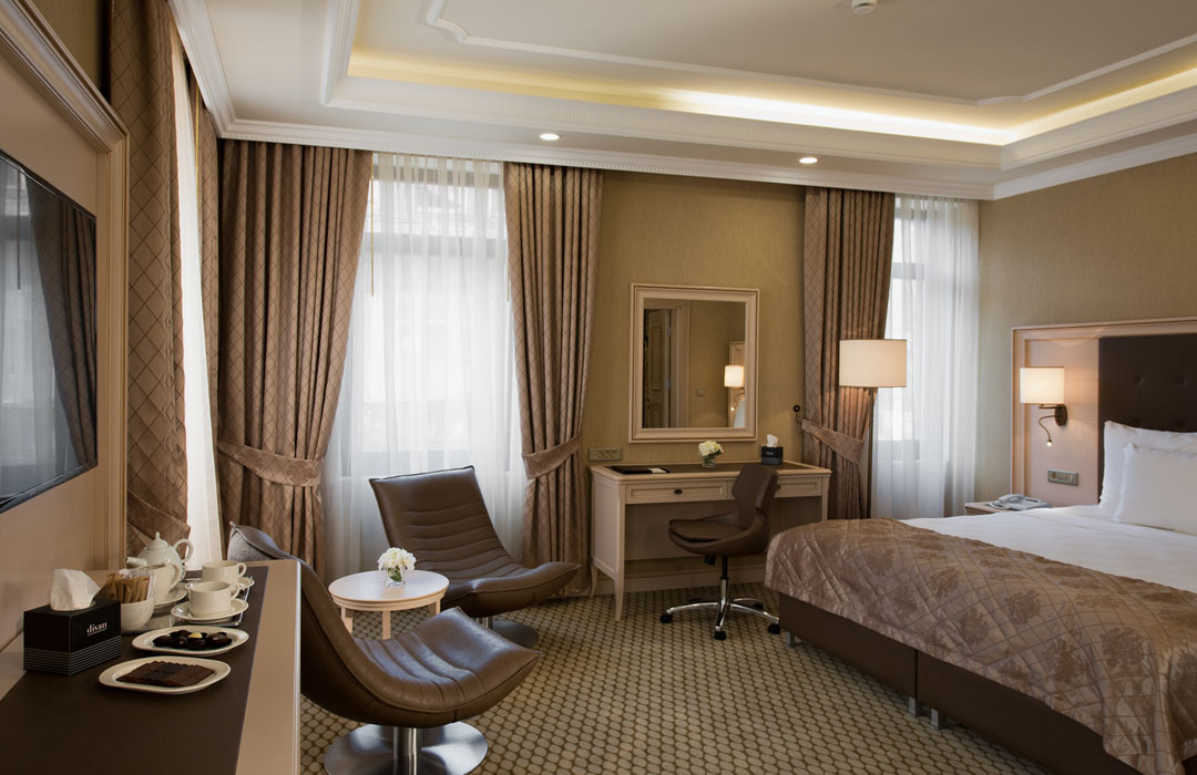 Divan Suite Batum Otel Konaklama