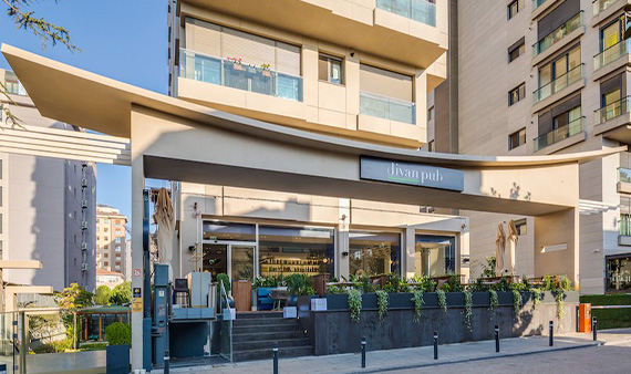 DIVAN PUB CADDEBOSTAN
